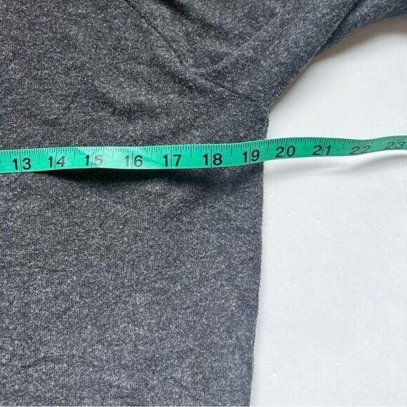 SOL Angeles Grey Pullover Sweater Size Small NWOT - Picture 3 of 6